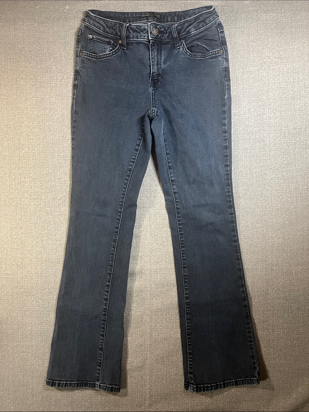 Simply Vera Vera Wang Bootcut Dark Denim Jeans, size 6